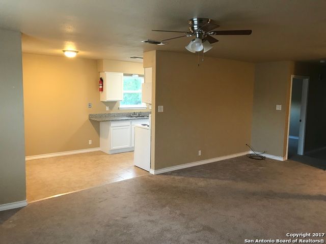 1403 Loma Alto Apt 3, San Antonio, TX 78232