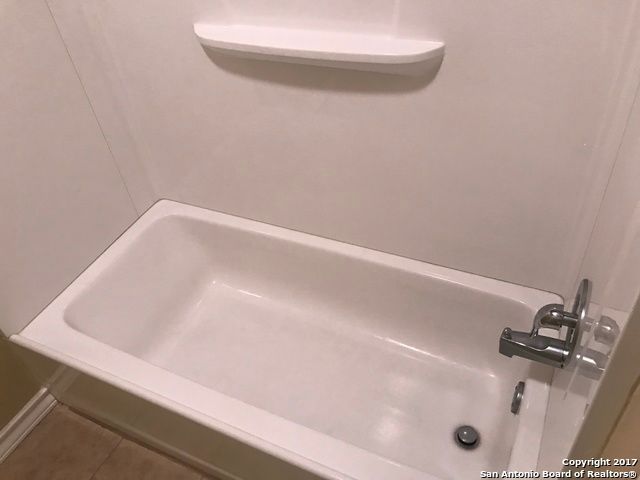 1403 Loma Alto Apt 3, San Antonio, TX 78232