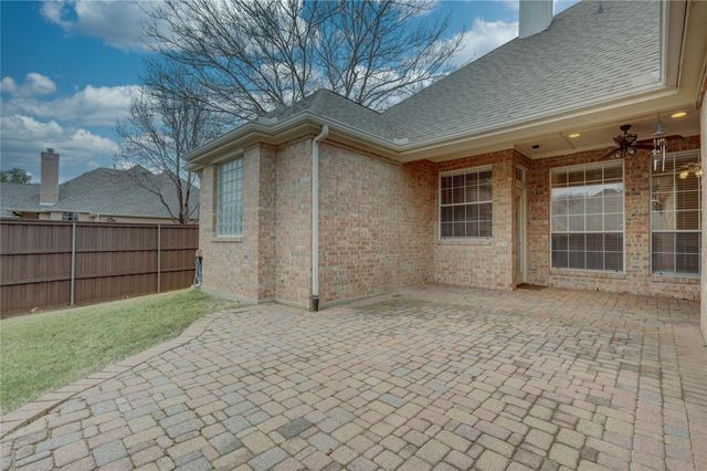 1848 Trail Ridge Lane, Flower Mound, TX 75028