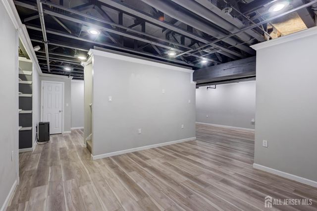 100 Forest Drive, Piscataway, NJ 08854