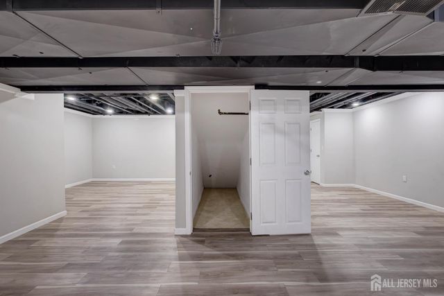 100 Forest Drive, Piscataway, NJ 08854