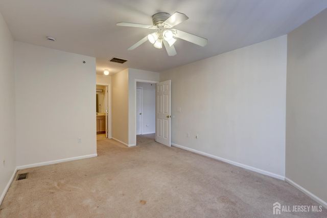 100 Forest Drive, Piscataway, NJ 08854