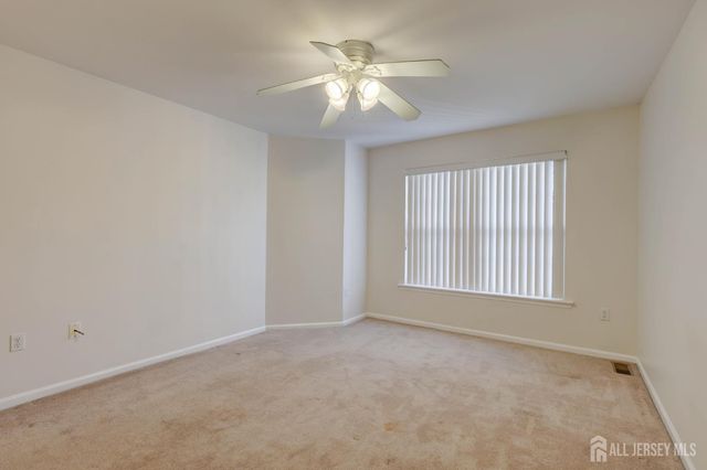 100 Forest Drive, Piscataway, NJ 08854