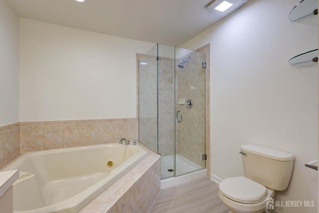 100 Forest Drive, Piscataway, NJ 08854