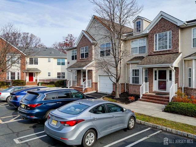 100 Forest Drive, Piscataway, NJ 08854