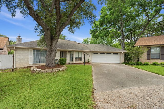 6200 SHADY BRK, Windcrest, TX 78239