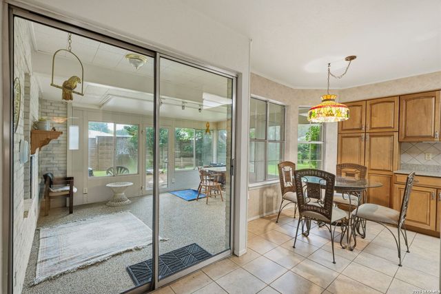6200 SHADY BRK, Windcrest, TX 78239