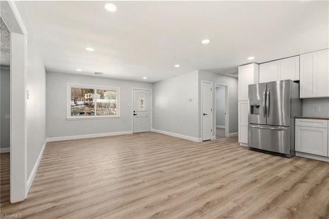 5141 Butterfield Drive, Winston-salem, NC 27105