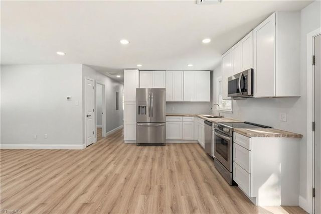 5141 Butterfield Drive, Winston-salem, NC 27105