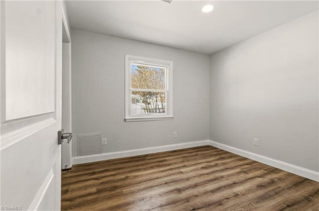 5141 Butterfield Drive, Winston-salem, NC 27105