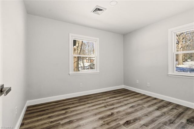 5141 Butterfield Drive, Winston-salem, NC 27105