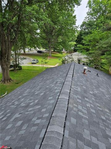 5141 Butterfield Drive, Winston-salem, NC 27105