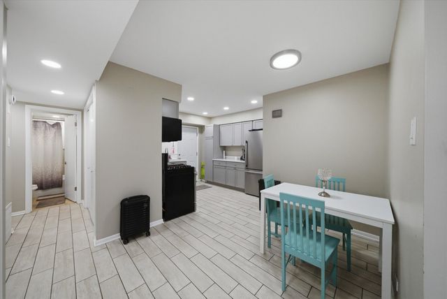 3172 W Meadow Lane Drive 26, Merrionette Park, IL 60803