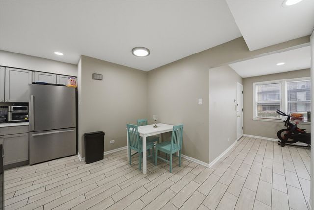 3172 W Meadow Lane Drive 26, Merrionette Park, IL 60803