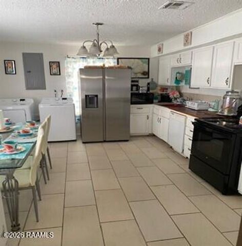 16638 E Hwy 330, Erath, LA 70533