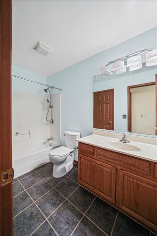641 Olive Hill Drive, Valparaiso, IN 46383