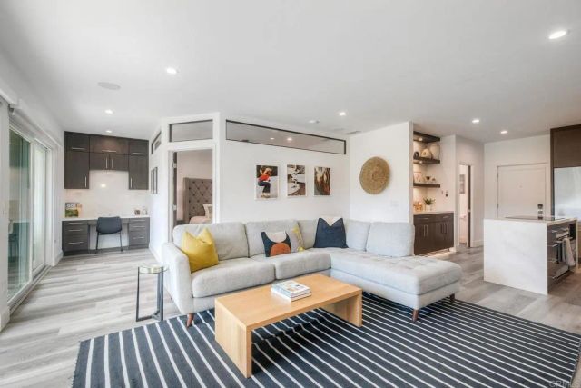2003 Costa Del Mar Road 660, Carlsbad, CA 92009