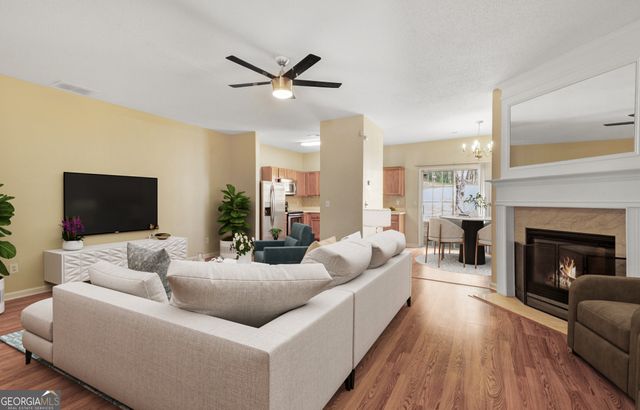 1102 Pleasant Oaks Court, Lawrenceville, GA 30044