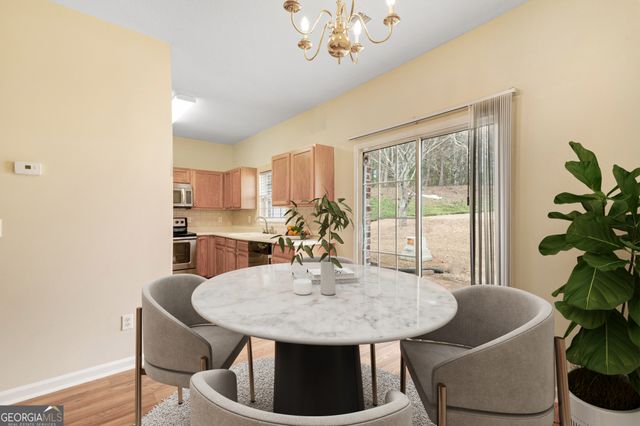 1102 Pleasant Oaks Court, Lawrenceville, GA 30044