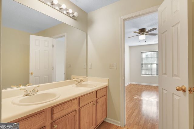 1102 Pleasant Oaks Court, Lawrenceville, GA 30044