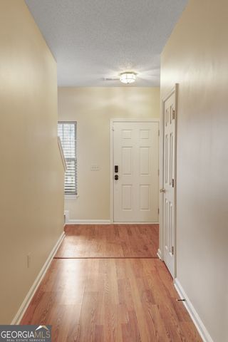 1102 Pleasant Oaks Court, Lawrenceville, GA 30044