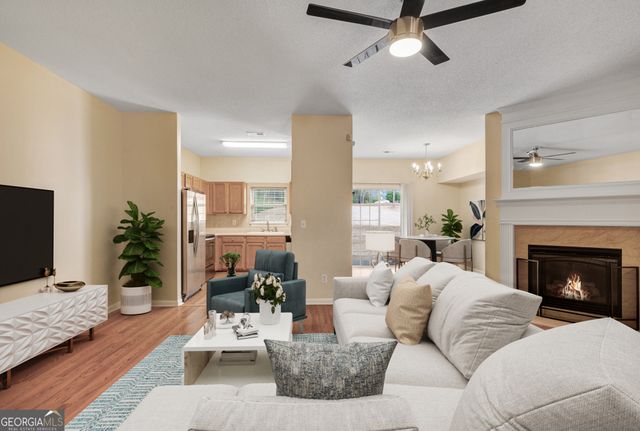 1102 Pleasant Oaks Court, Lawrenceville, GA 30044