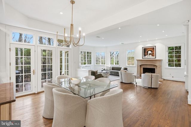 904 MACKALL AVE, Mclean, VA 22101