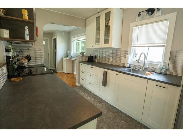 2027 Northwood Drive, North Saint Paul, MN 55109