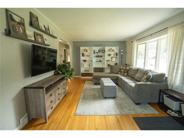 2027 Northwood Drive, North Saint Paul, MN 55109