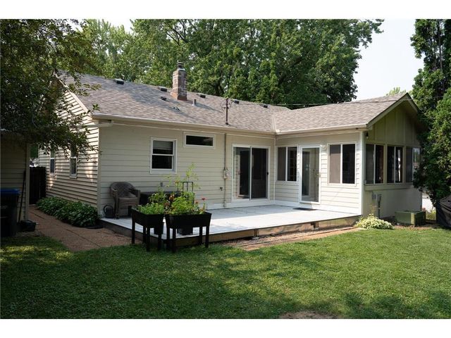 2027 Northwood Drive, North Saint Paul, MN 55109