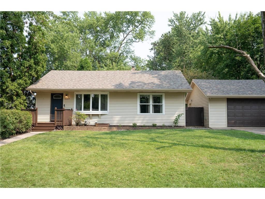 2027 Northwood Drive, North Saint Paul, MN 55109