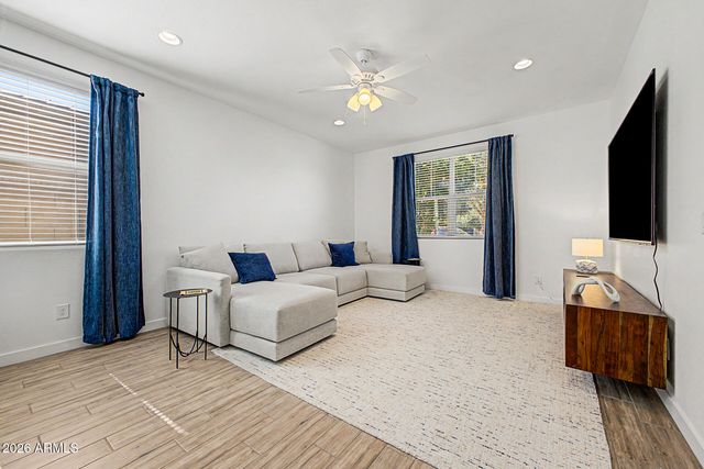 9837 E TIBURON Avenue, Mesa, AZ 85212