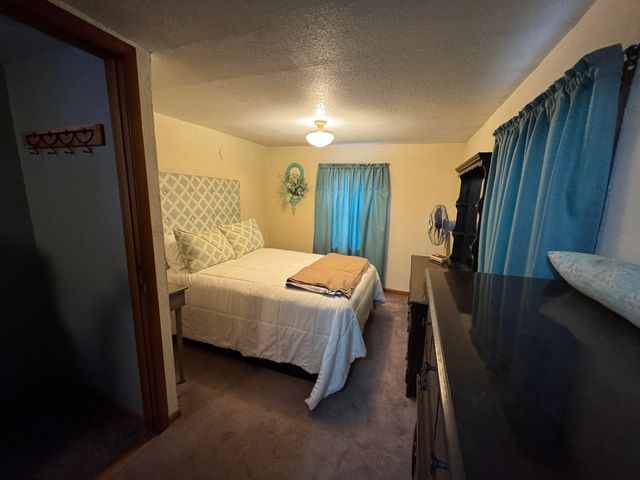 23211 Farm Road 2050, Aurora, MO 65605