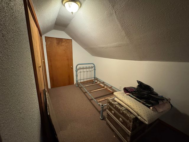 23211 Farm Road 2050, Aurora, MO 65605