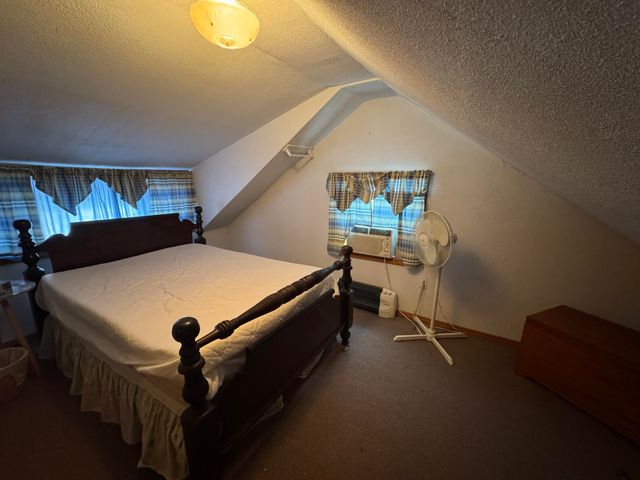 23211 Farm Road 2050, Aurora, MO 65605