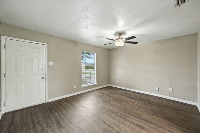 2809 Spiceberry Lane, Mesquite, TX 75149