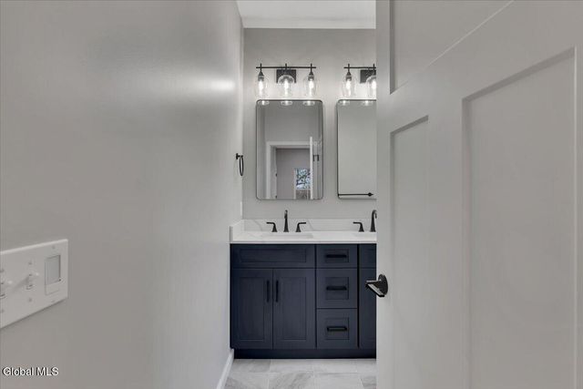 12 Livingston Avenue, Scotia, NY 12302