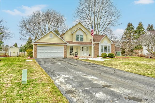 5 Ashwood Circle, Chili, NY 14624