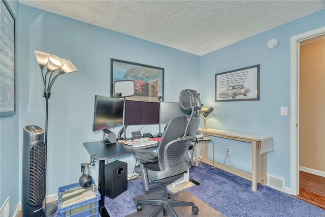 5 Ashwood Circle, Chili, NY 14624