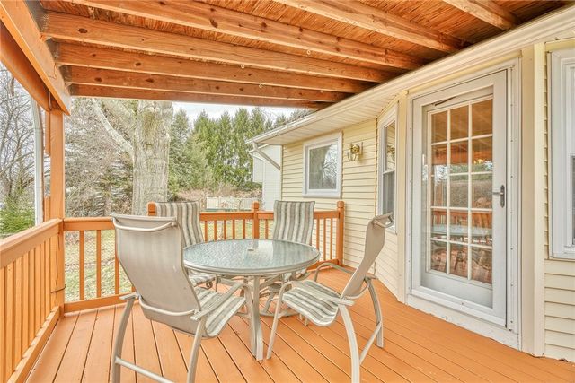 5 Ashwood Circle, Chili, NY 14624