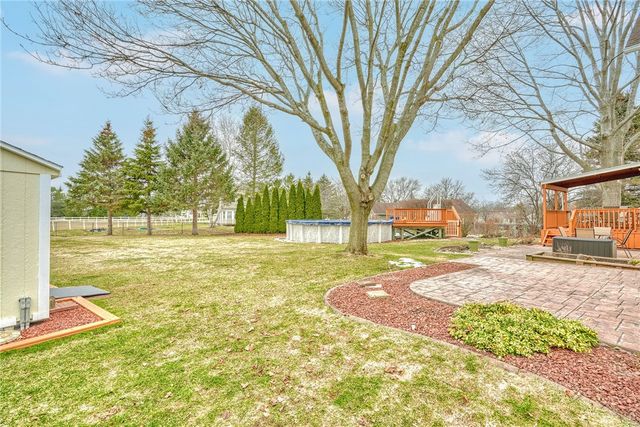 5 Ashwood Circle, Chili, NY 14624