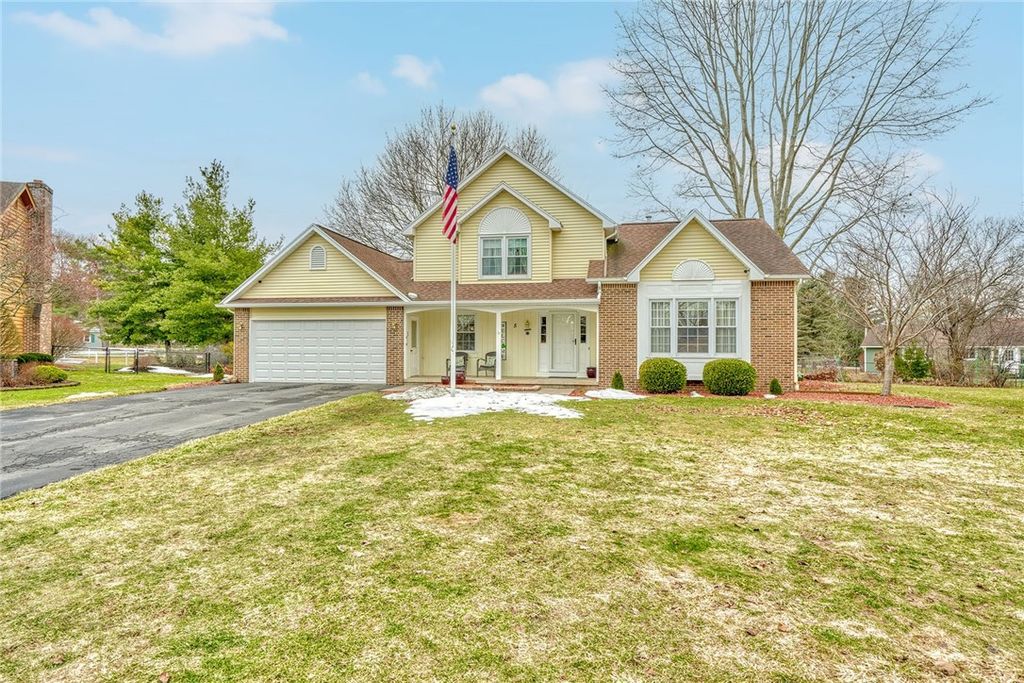 5 Ashwood Circle, Chili, NY 14624