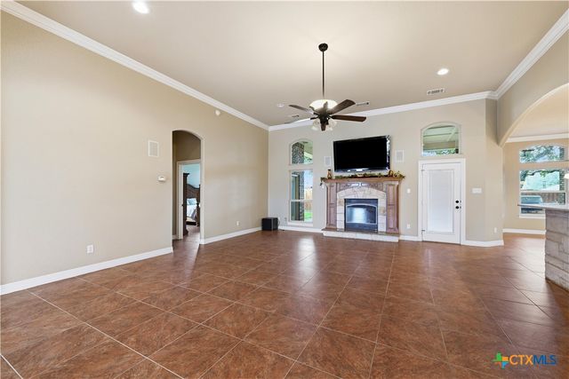 8006 Ridgeway Court, Nolanville, TX 76559