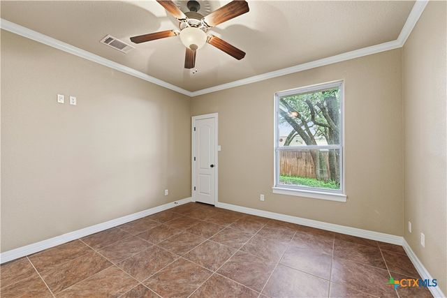 8006 Ridgeway Court, Nolanville, TX 76559