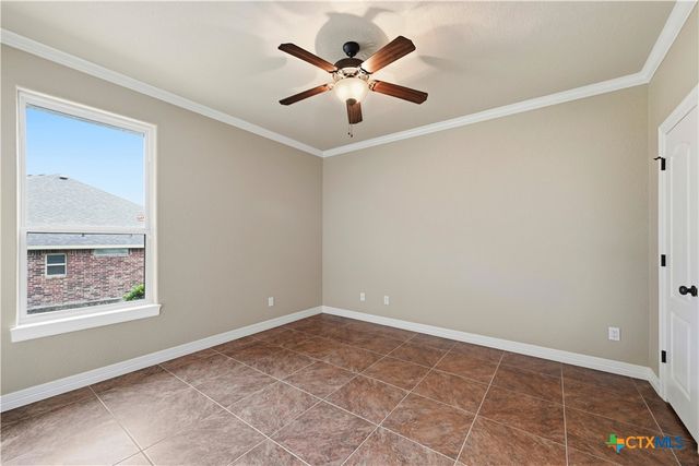 8006 Ridgeway Court, Nolanville, TX 76559