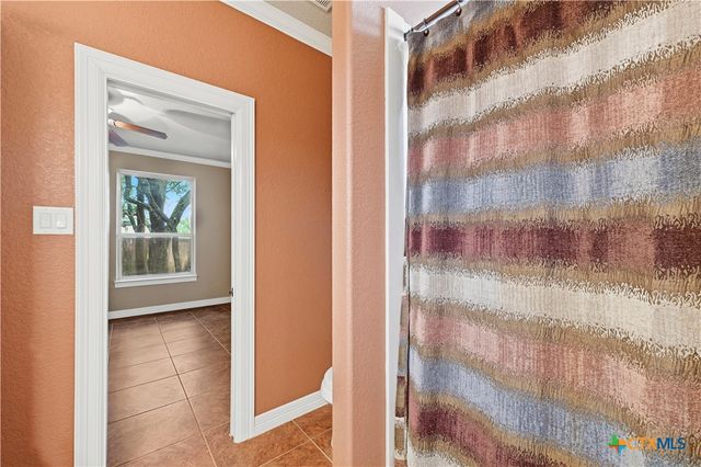 8006 Ridgeway Court, Nolanville, TX 76559