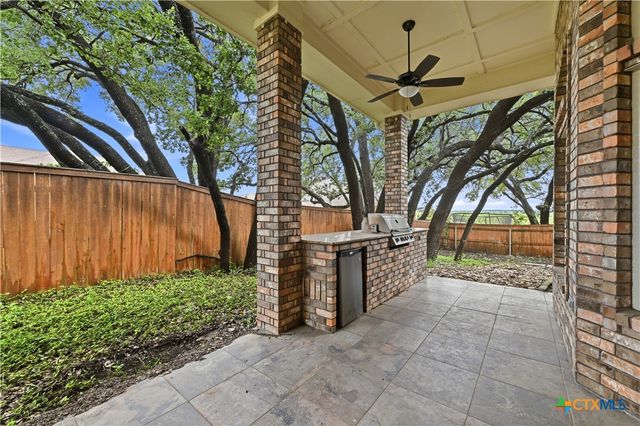8006 Ridgeway Court, Nolanville, TX 76559