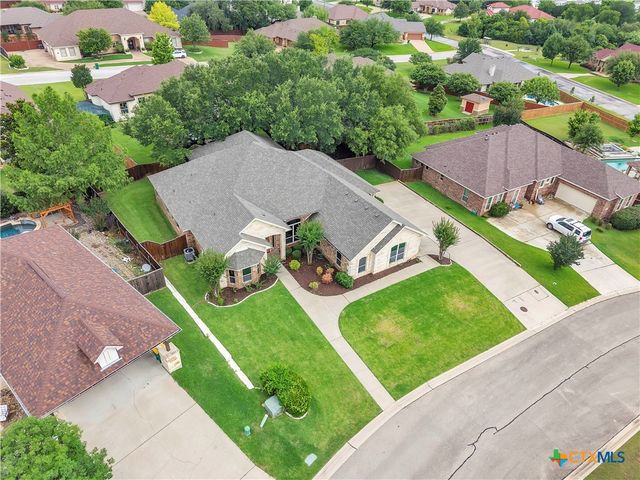 8006 Ridgeway Court, Nolanville, TX 76559
