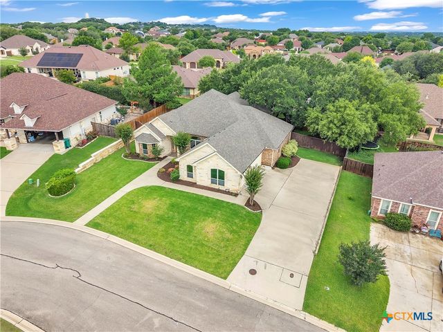 8006 Ridgeway Court, Nolanville, TX 76559
