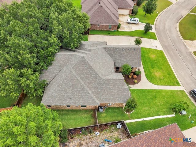 8006 Ridgeway Court, Nolanville, TX 76559